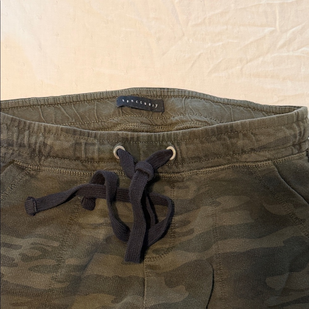 Sanctuary Olive Camo Drawstring Joggers with Black Tie